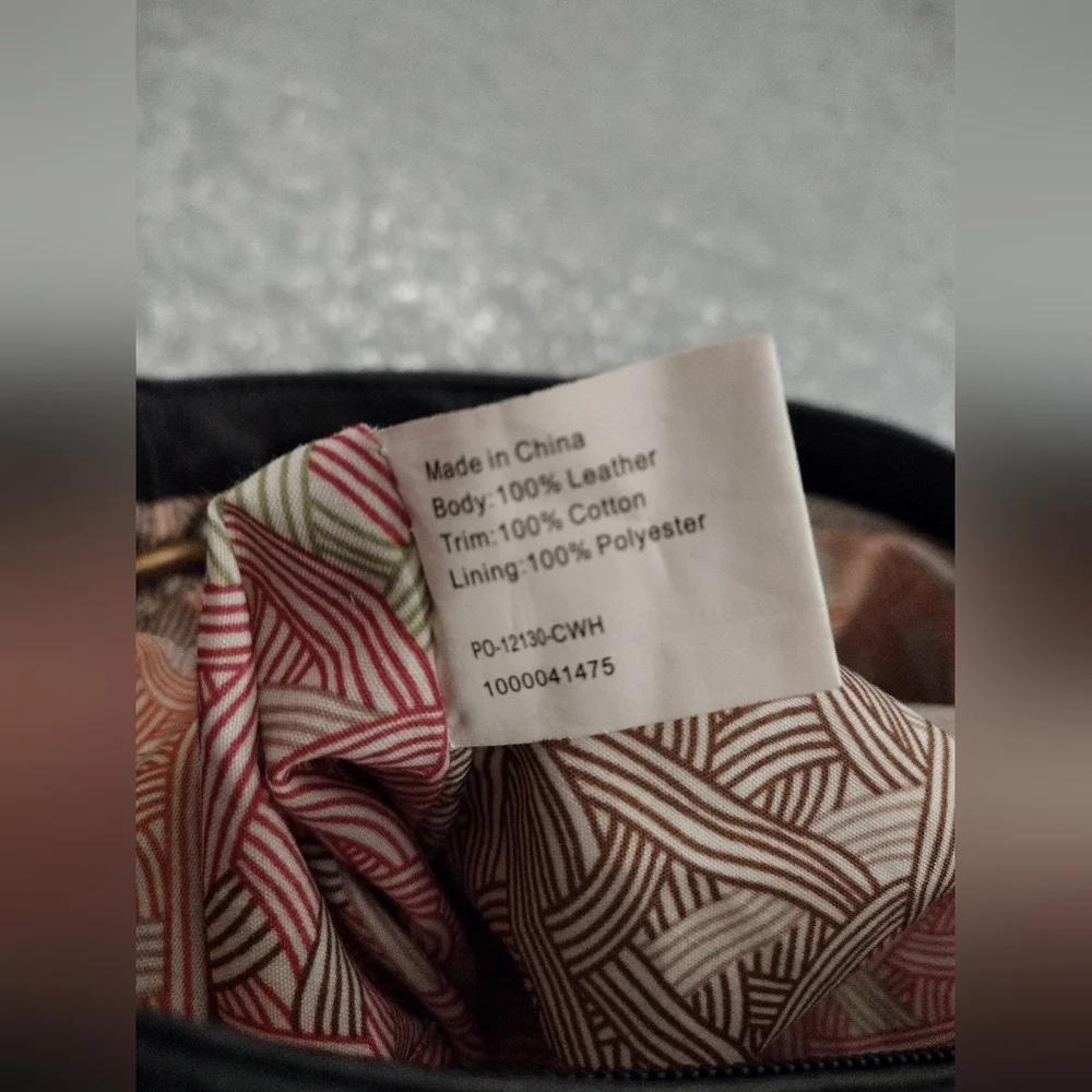 The Sak Leather Crossbody Bag - Picture 6 of 6